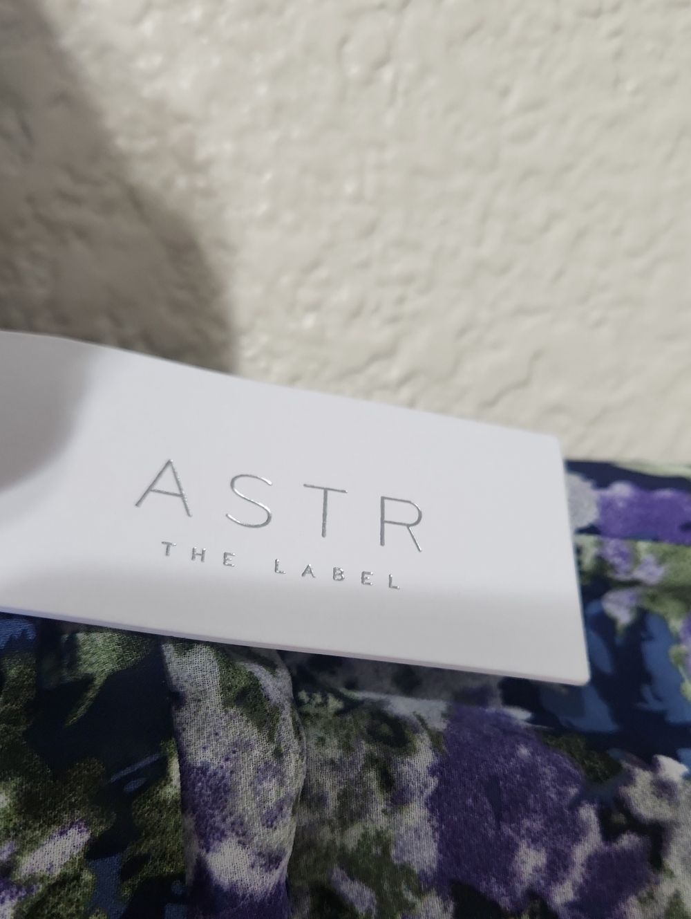 New Astr the Label Asymmetrical Floral Midi Dress Blue Floral Size Medium - Picture 6 of 12